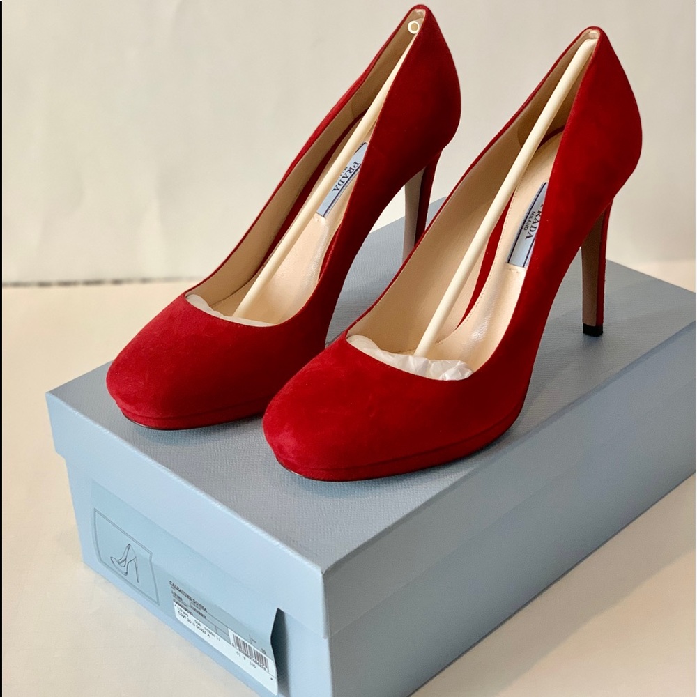 NIB PRADA Camoscio Calzature Donna Pump Red Suede 39 8.5 9